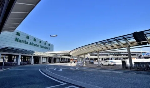 日本東京發(fā)布大雪警報！機(jī)場崩潰、航班大亂！